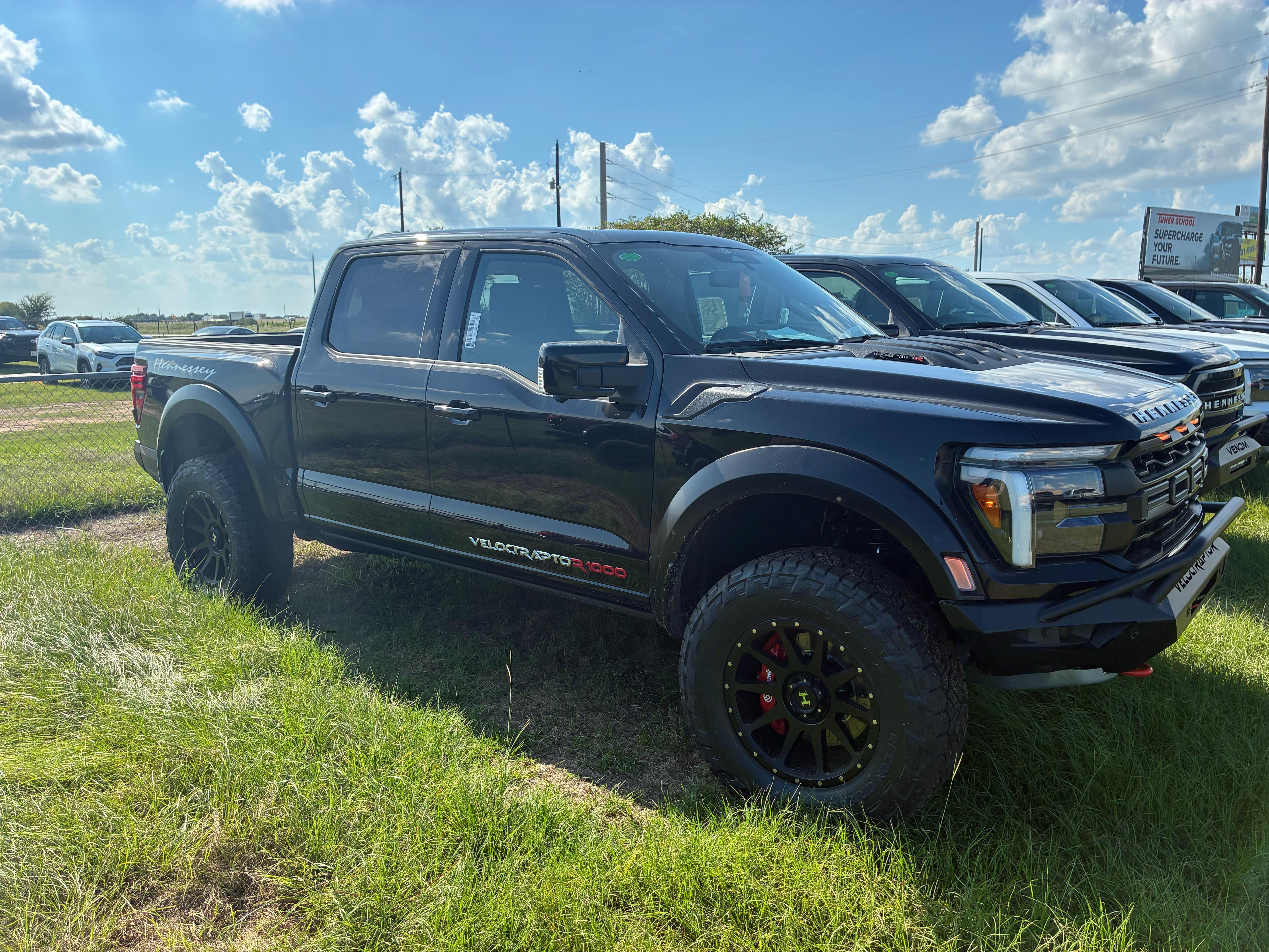 Ford F-150 Raptor R Hennessey VELOCIRAPTOR 1000 л.с. | Купить под заказ ...